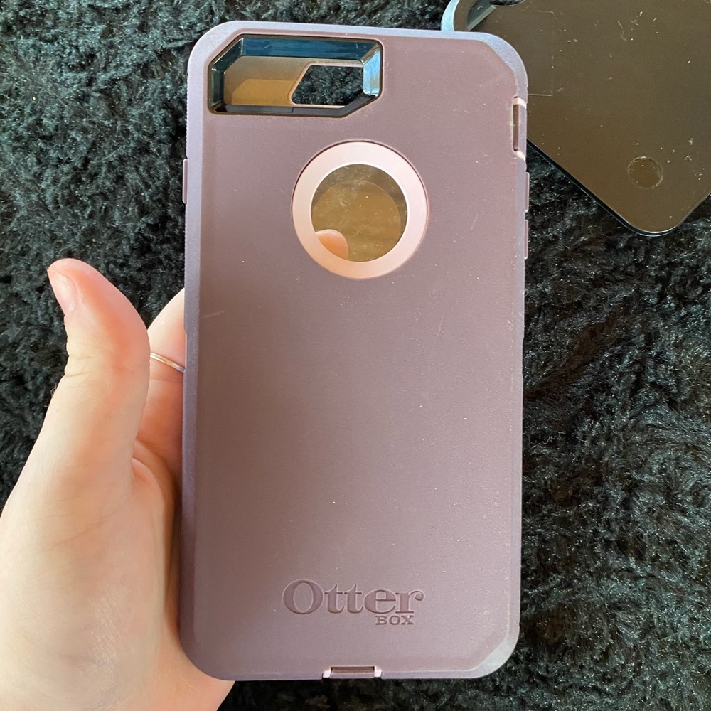 iPhone 8+ otter box phone case